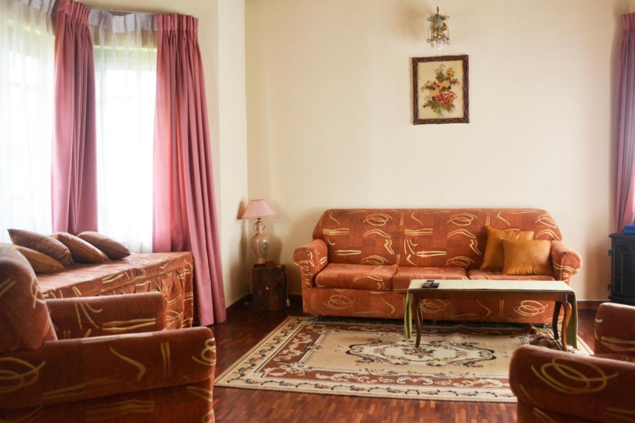 Samri Holiday Bunglow Нувара-Элия Экстерьер фото